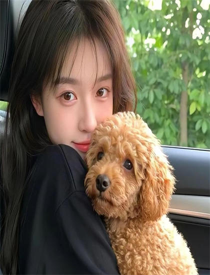 《濒危物种》电影与电视剧比较：媒介差异与叙事特点