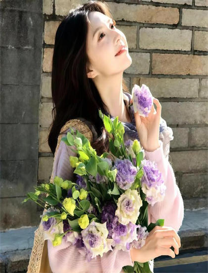 《桂花巷2002》动作设计解析：打斗场面与动作编排分析